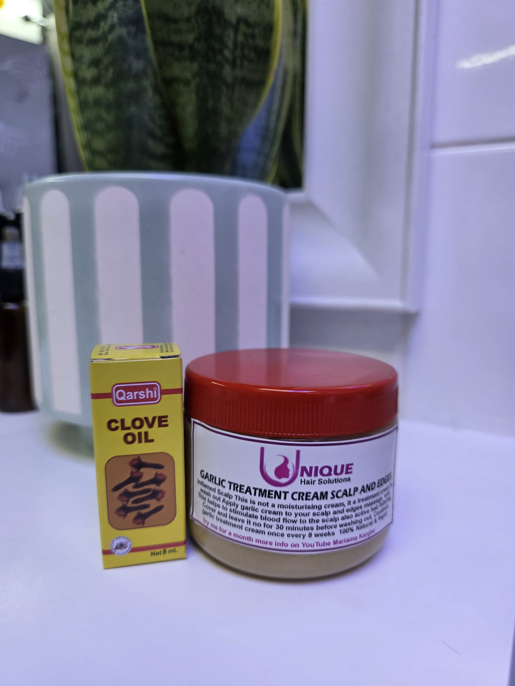 Garlic Cream and Clove Oil